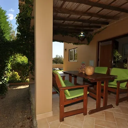 Villa Mira - V006